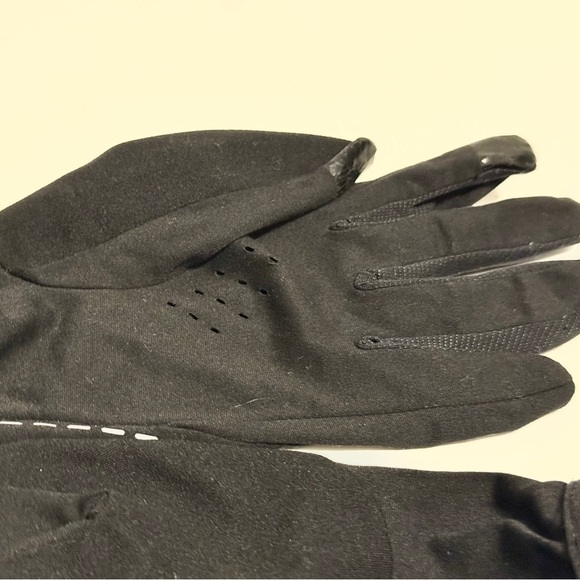 Lululemon Gloves - Picture 3 of 3